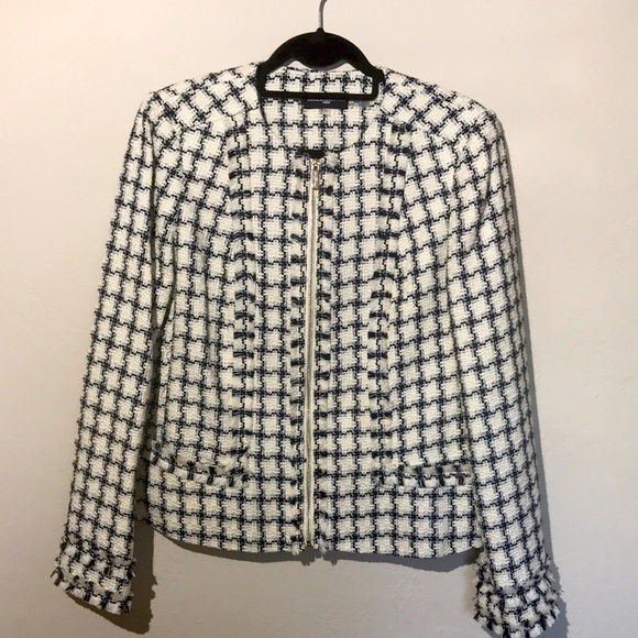 Karl Lagerfeld Jackets & Blazers - Karl Lagerfeld zippered tweed jacket - siz…